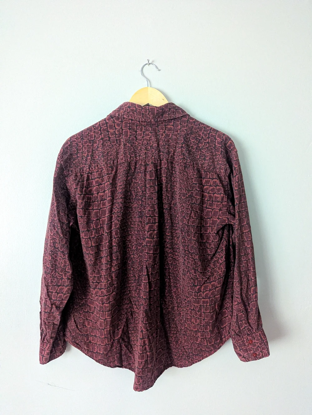Current Elliot Maroon Croc Shirt - Picture 2 of 4